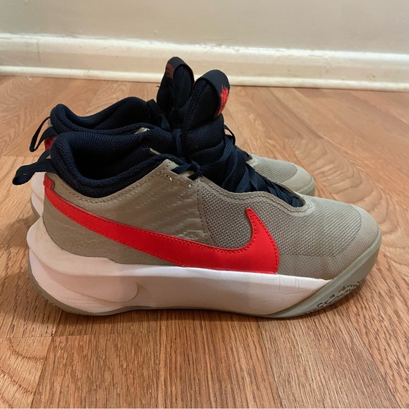 Nike Boys Team Hustle D 10 SE CZ4179-001 - Picture 2 of 8